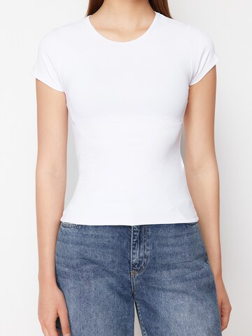 Trendyol T-Shirt in Weiß