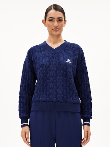 ARMEDANGELS Strickpullover CAARLAS STRUCTURE in Blau: Vorderseite