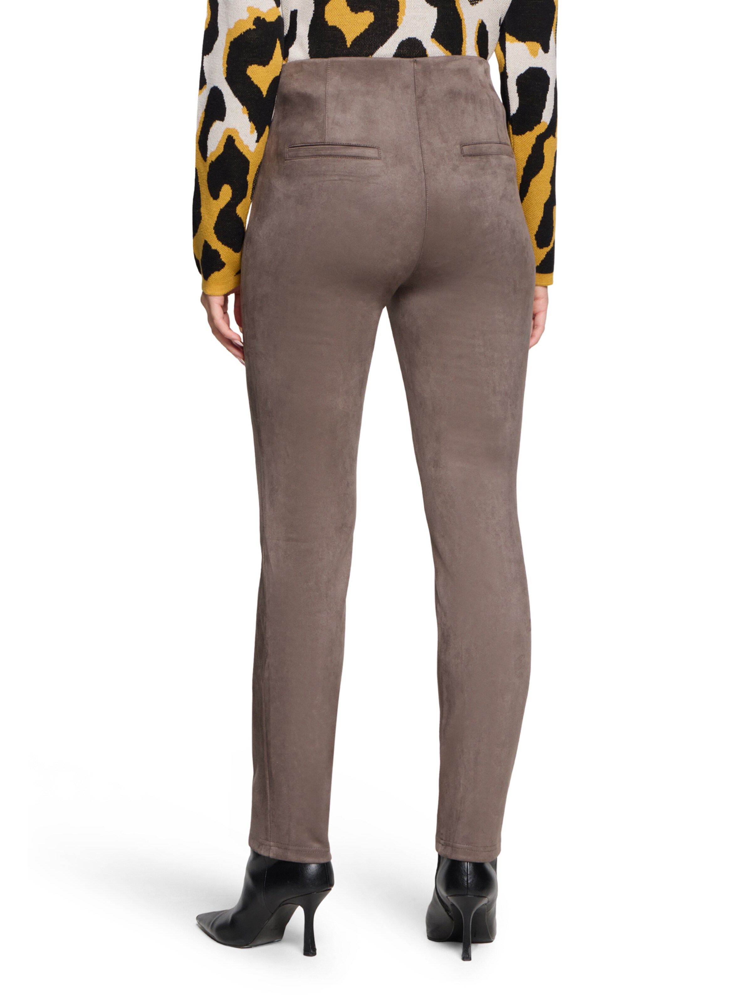 Betty Barclay Slim fit Trousers in Brown