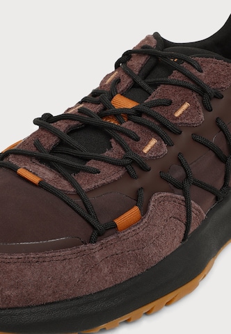 KEEN Lave sko 'UNEEK TREKKER' i brun