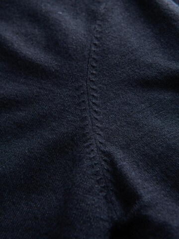 Ombre Trui 'OM-SWTN-0125' in Blauw