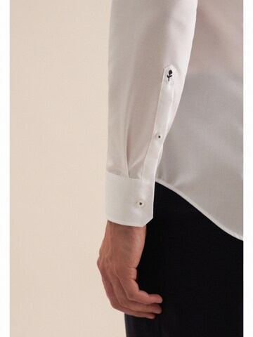 SEIDENSTICKER Slim fit Zakelijk overhemd 'Smart Essentials' in Wit