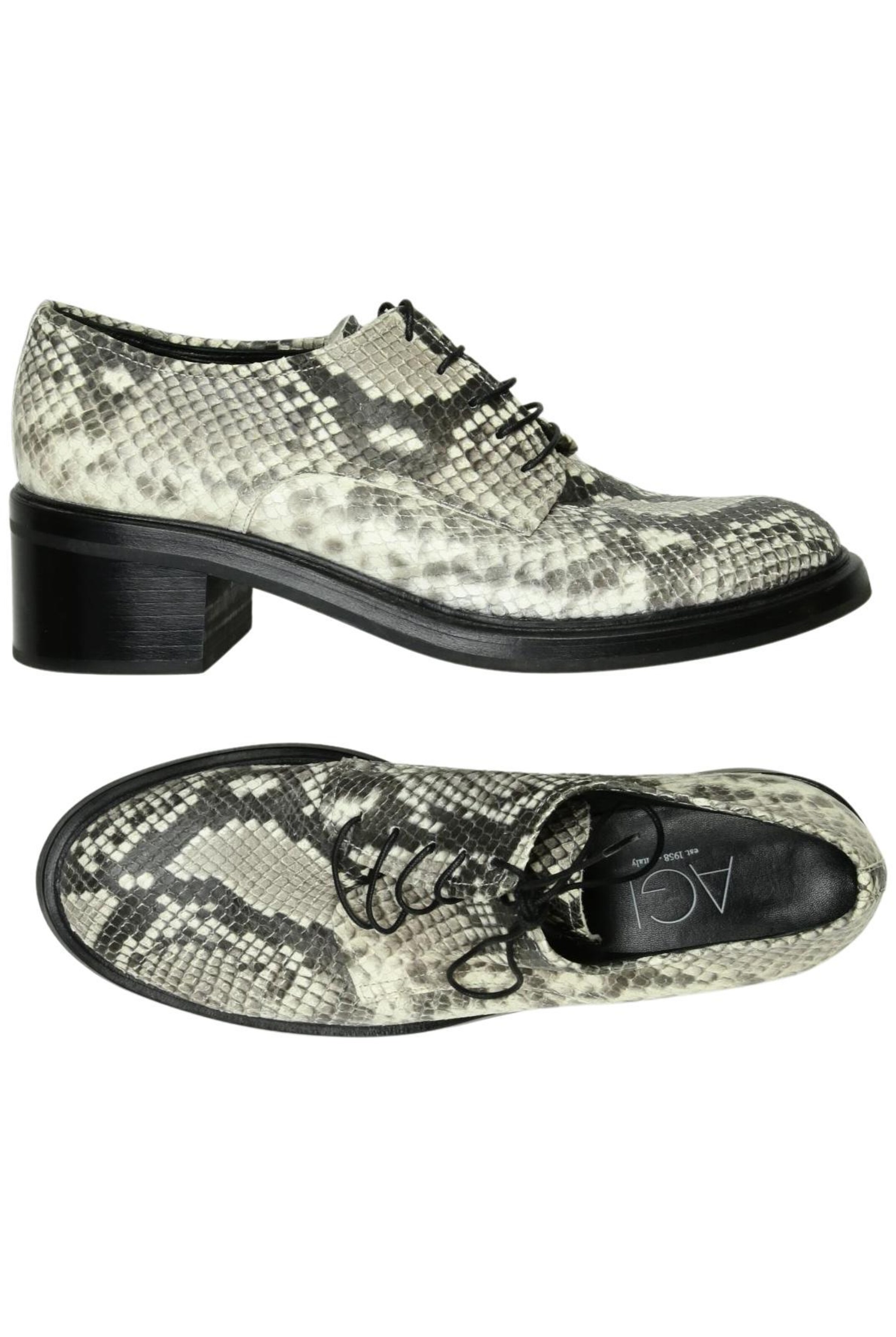 AGL Attilio Giusti Leombruni Flats & Loafers in 39 in Grey: front