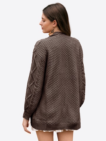 ruda Imily Bela Kardiganas: galas