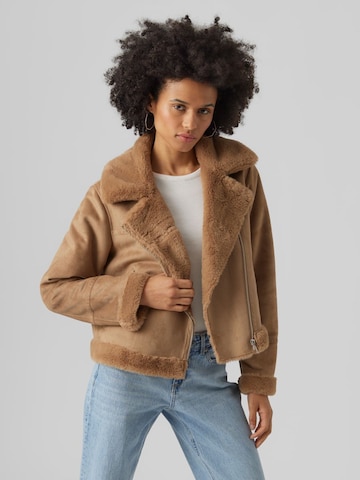 VERO MODA Зимняя куртка 'PEGGY' в Коричневый: спереди