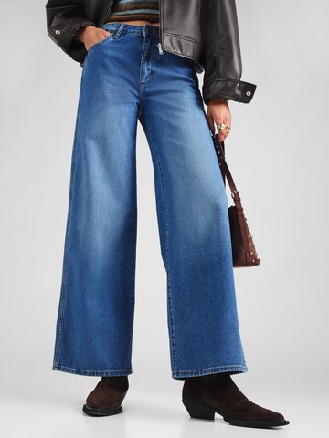 WRANGLER - Pierna ancha Vaquero 'WORLD WIDE' en azul: frente