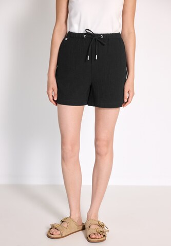 Street One Studio Loosefit Shorts in Schwarz: Vorderseite