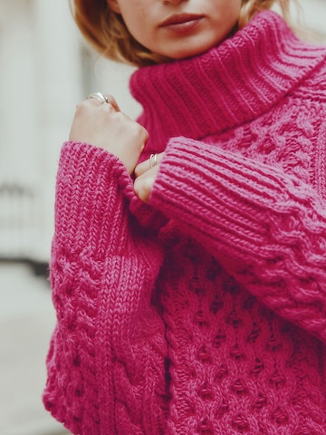 rožinė Next Megztinis