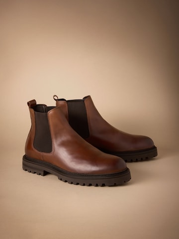 Next - Botas Chelsea en marrón