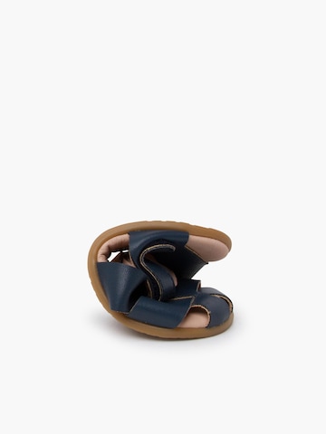 Calzatura aperta di Pisamonas in blu