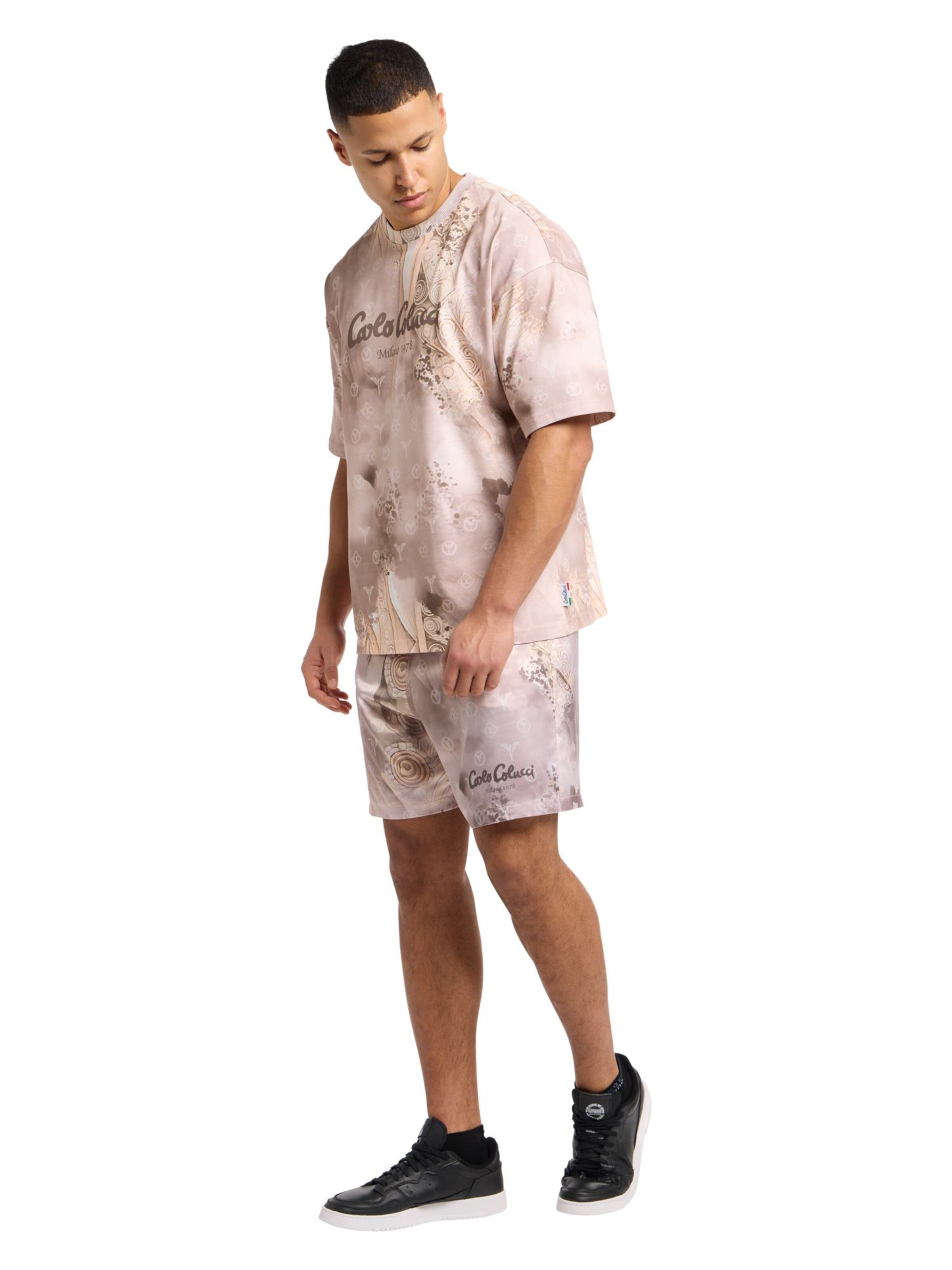 Carlo Colucci Loosefit Shorts 'Einackerer' in Beige