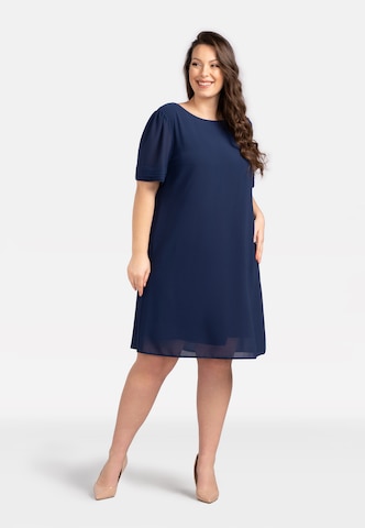 Robe de cocktail 'NILA' Karko en bleu