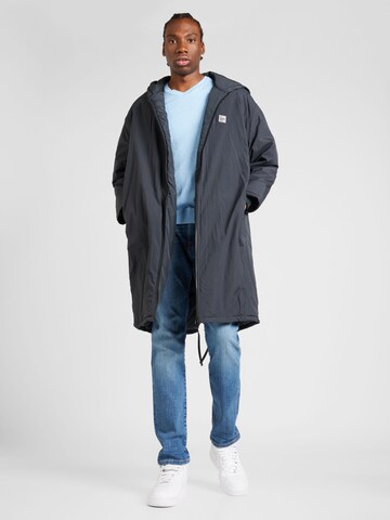 Parka mi-saison 'ZOTCITY' AMERICAN VINTAGE en gris