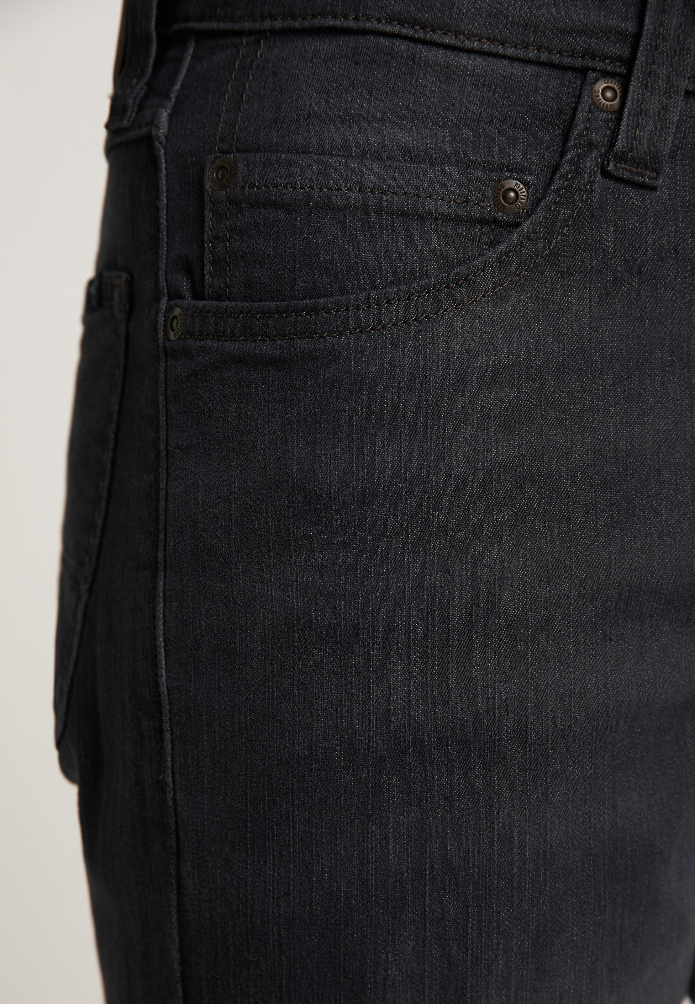 Männer Große Größen MUSTANG Jeans 'Big Sur' in Schwarz - AS92993 Männer Große Größen MUSTANG Jeans 'Big Sur' in Schwarz - AS92993