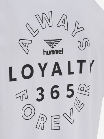 T-Shirt fonctionnel Hummel en blanc