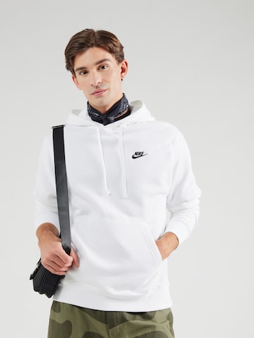 Nike Sportswear Regular fit Majica 'Club Fleece' | bela barva: sprednja stran
