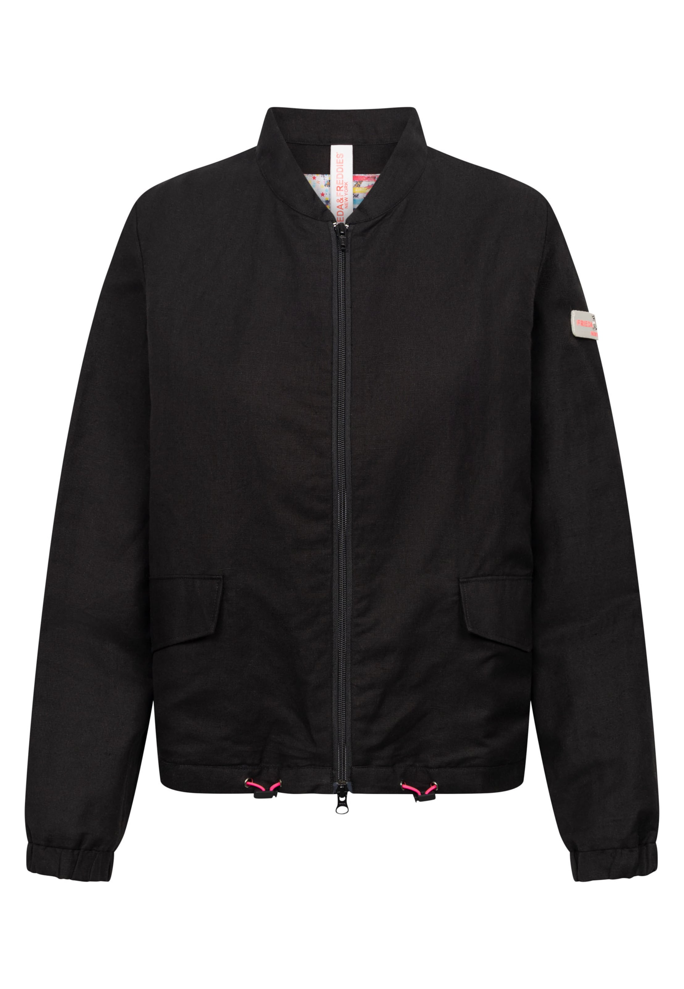 Frieda & Freddies NY Between-Season Jacket in Black: front