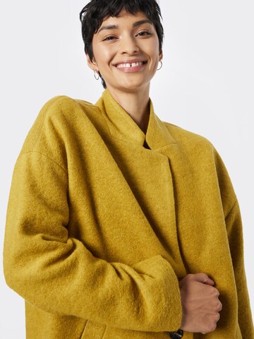 ESPRIT Between-Seasons Coat in Yellow