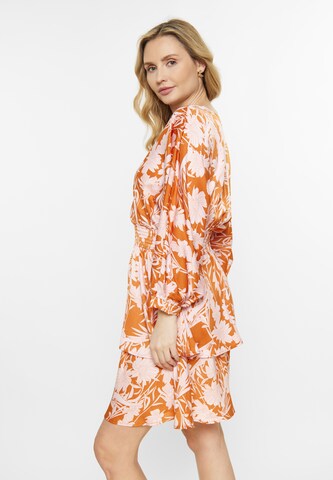 Usha - Vestido 'Festival' en naranja