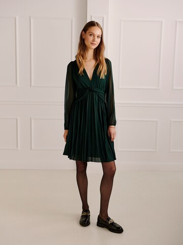 Guido Maria Kretschmer Women Cocktail Dress 'Isa' in Green: front