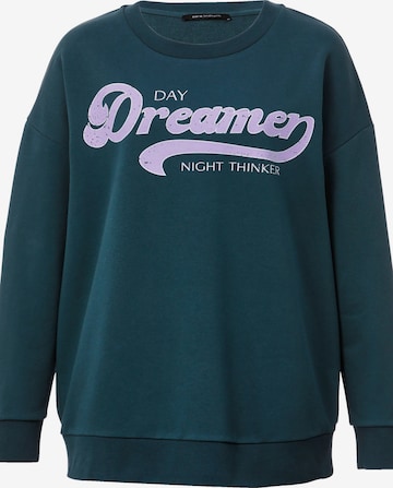 Sara Lindholm Sweatshirt in Green: front