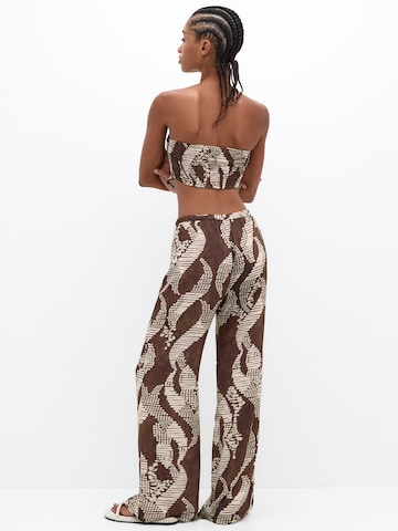 Pull&Bear Regular Byxa i brun
