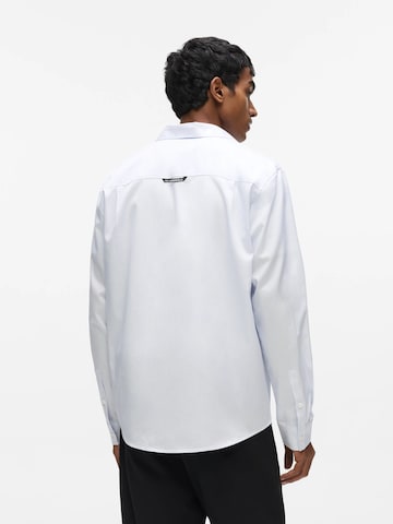 Karl Lagerfeld Comfort Fit Риза 'Kameo' в бяло