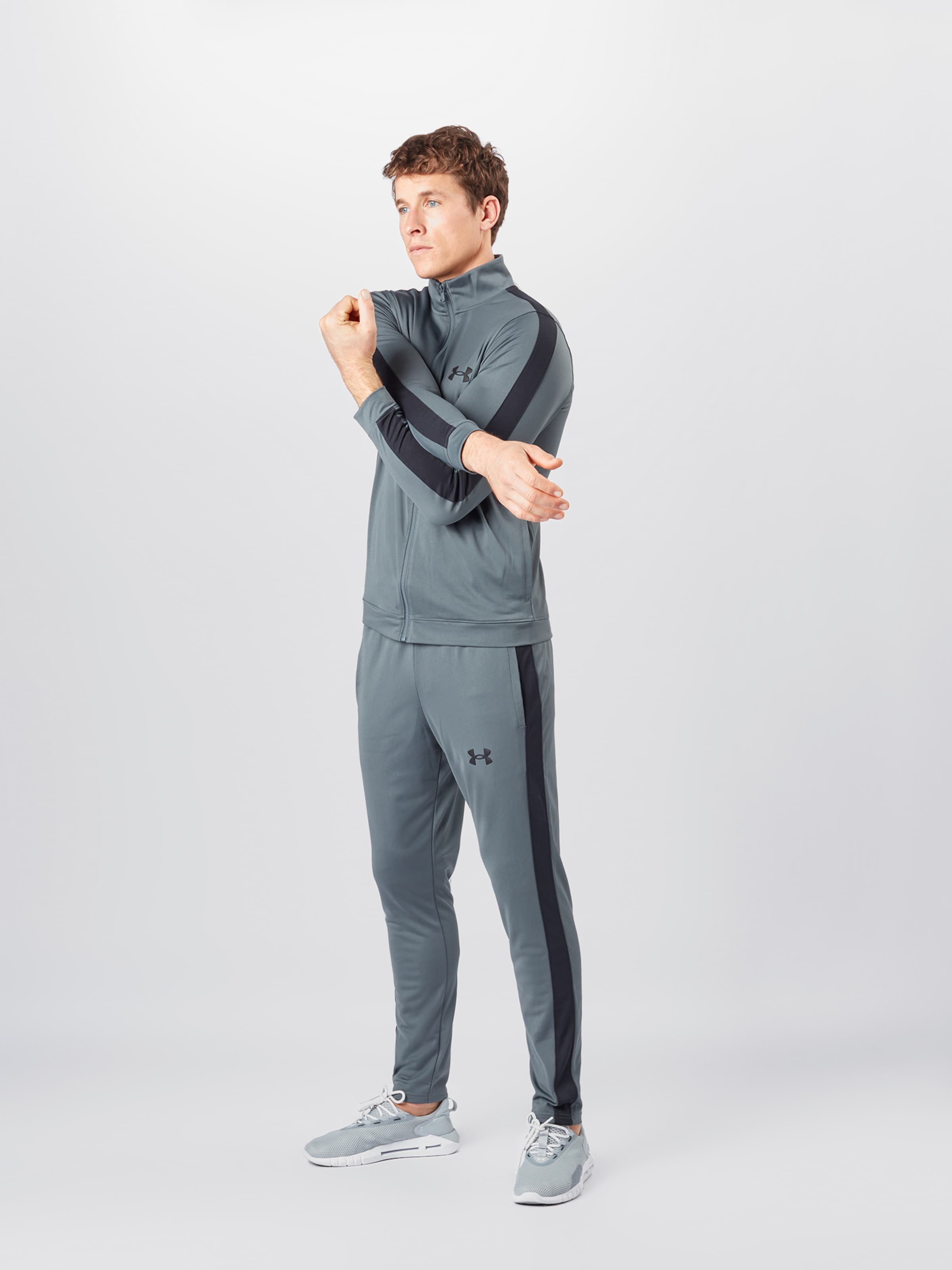 Under armour deals tracksuit grey
