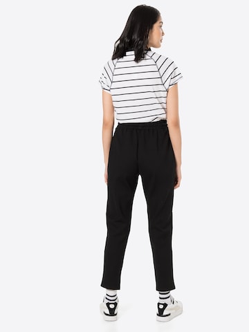 River Island Loosefit Παντελόνι πλισέ 'PONTE PLEAT' σε μαύρο