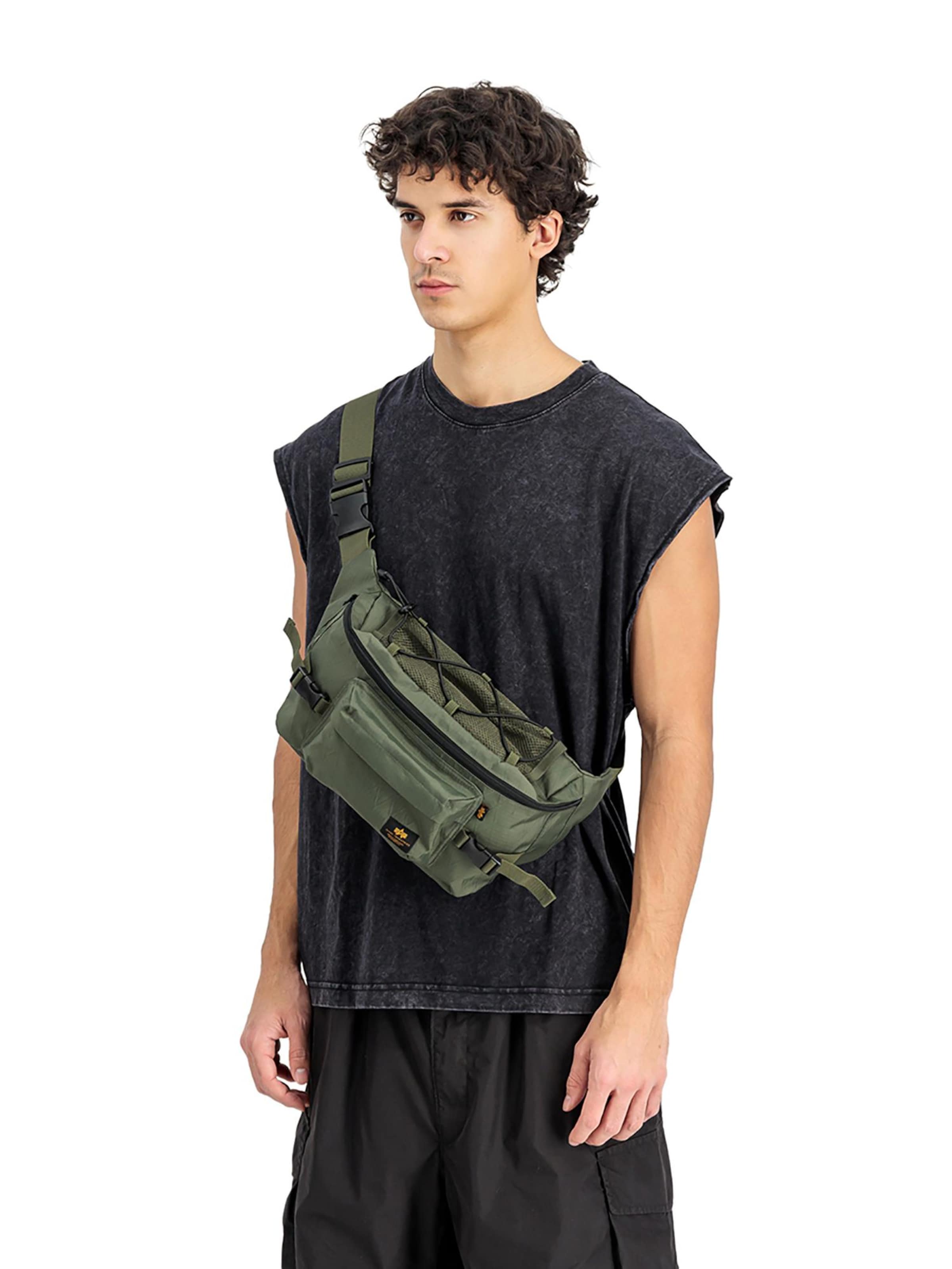 ALPHA INDUSTRIES Τσάντα ώμου 'Combat' σε πράσινο