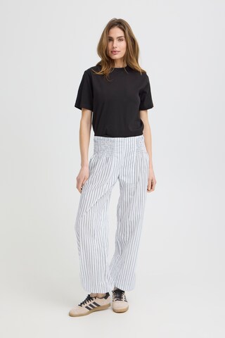 PULZ Jeans - Tapered Calças ' PZJill ' em branco