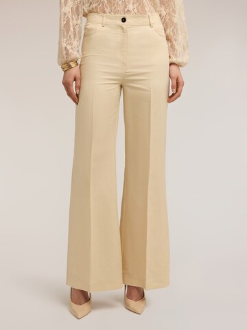 MOTIVI Flared Broek in Beige