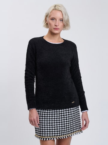 Influencer - Jersey en negro: frente