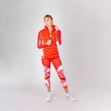 BIDI BADU - Chaqueta deportiva 'Dania' en rojo