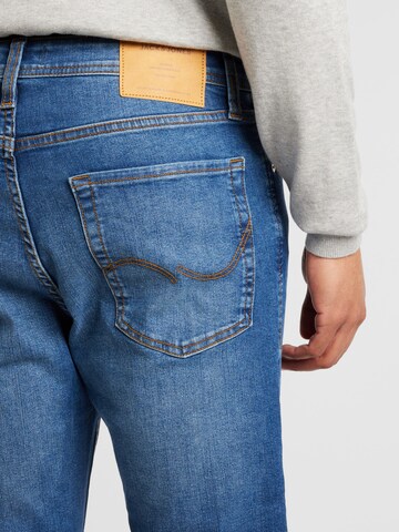 JACK & JONES Regular Jeans in Blau