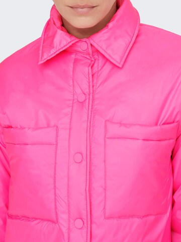 ONLY Демисезонная куртка 'Cassidy' в Ярко-розовый