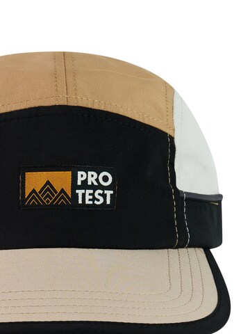 PROTEST Pet 'PRTOsborne' in Bruin