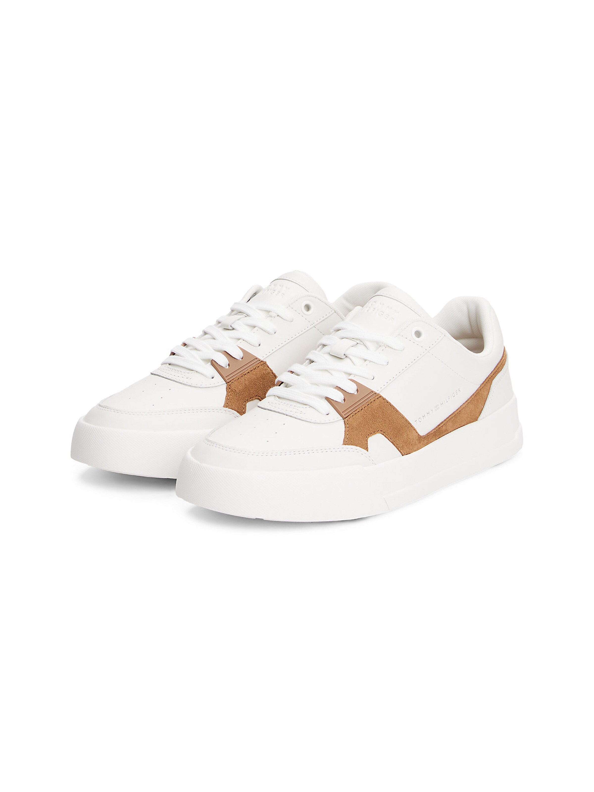 TOMMY HILFIGER Sneaker in Weiß