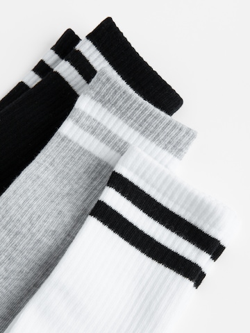 Șosete de la NoWear pe mai multe culori