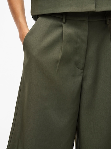 VILA Loose fit Pleat-front trousers 'VICulda' in Green