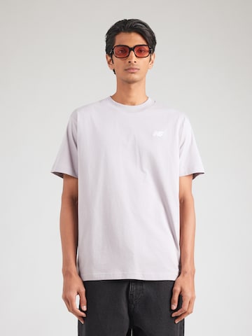 T-Shirt 'Essentials' new balance en violet : devant