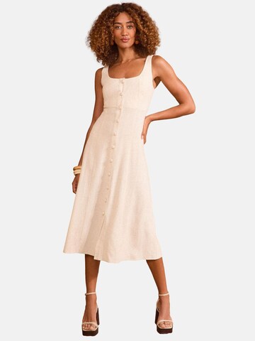 Robe d’été love & roses en beige : devant