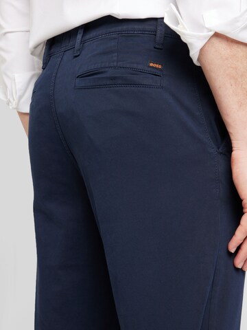 Tapered Pantaloni chino di BOSS in blu