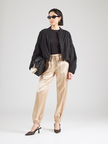 GUESS - Tapered Pantalón 'NEW MARZIA' en gris