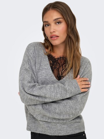 Pullover 'ONLAdela' di ONLY in grigio