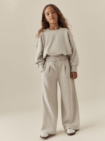 Set di Next in grigio: frontale