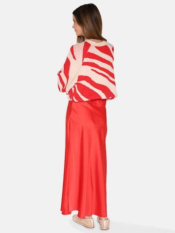 Gonna 'Gebry' di Moves in rosso