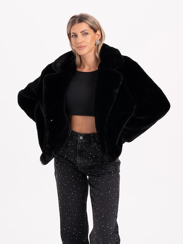 MYLAVIE by Sarah Harrison Overgangsjakke i sort: forside