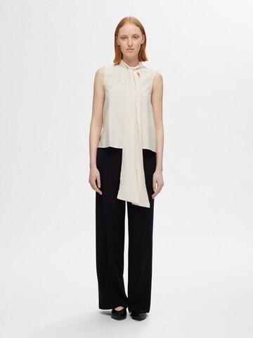 Haut SELECTED en beige