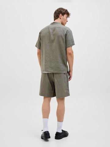 JACK & JONES Comfort fit Button Up Shirt in Green